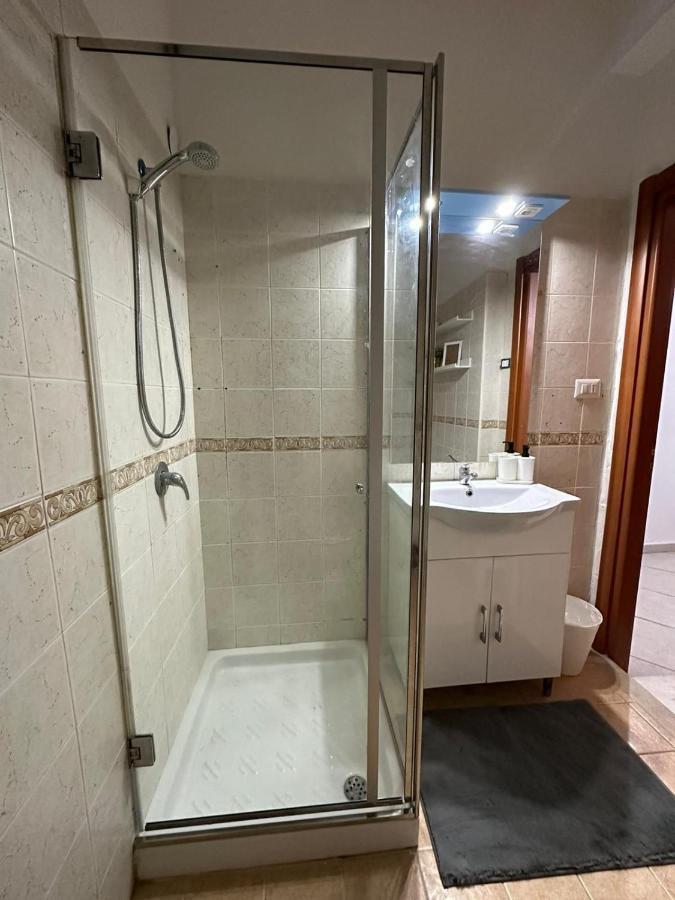 Bedroompompei With Free Parking Luaran gambar