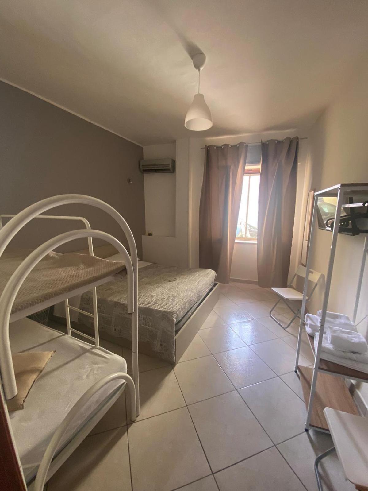 Bedroompompei With Free Parking Luaran gambar