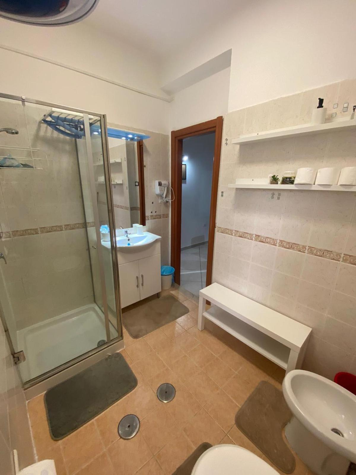 Bedroompompei With Free Parking Luaran gambar